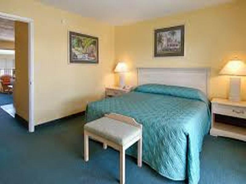 Days Inn By Wyndham Newport Or Bagian luar foto